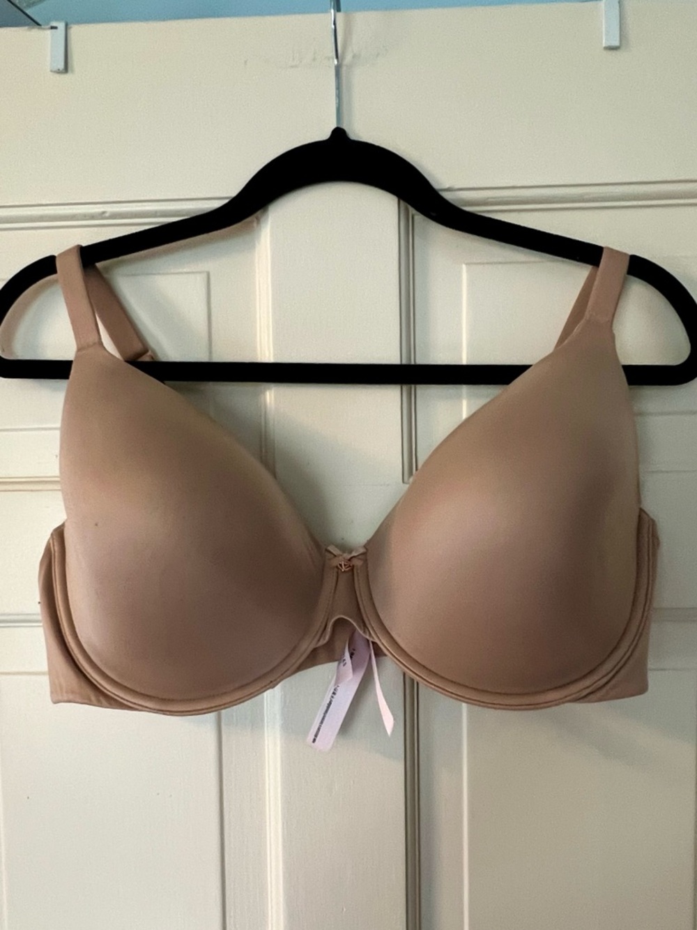 Victoria’s Secret Body by Victoria Lined Perfect Coverage Bra 38DDD Smooth Nude